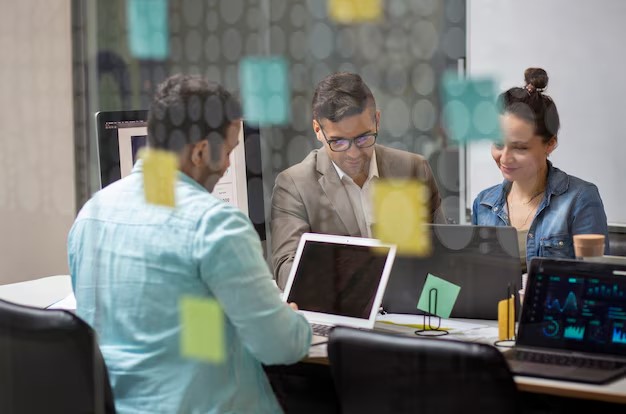 Quais são os CNAEs para empresas de TI?